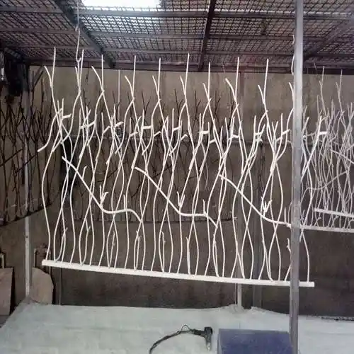 گار روی دیوار شاخگوزنی