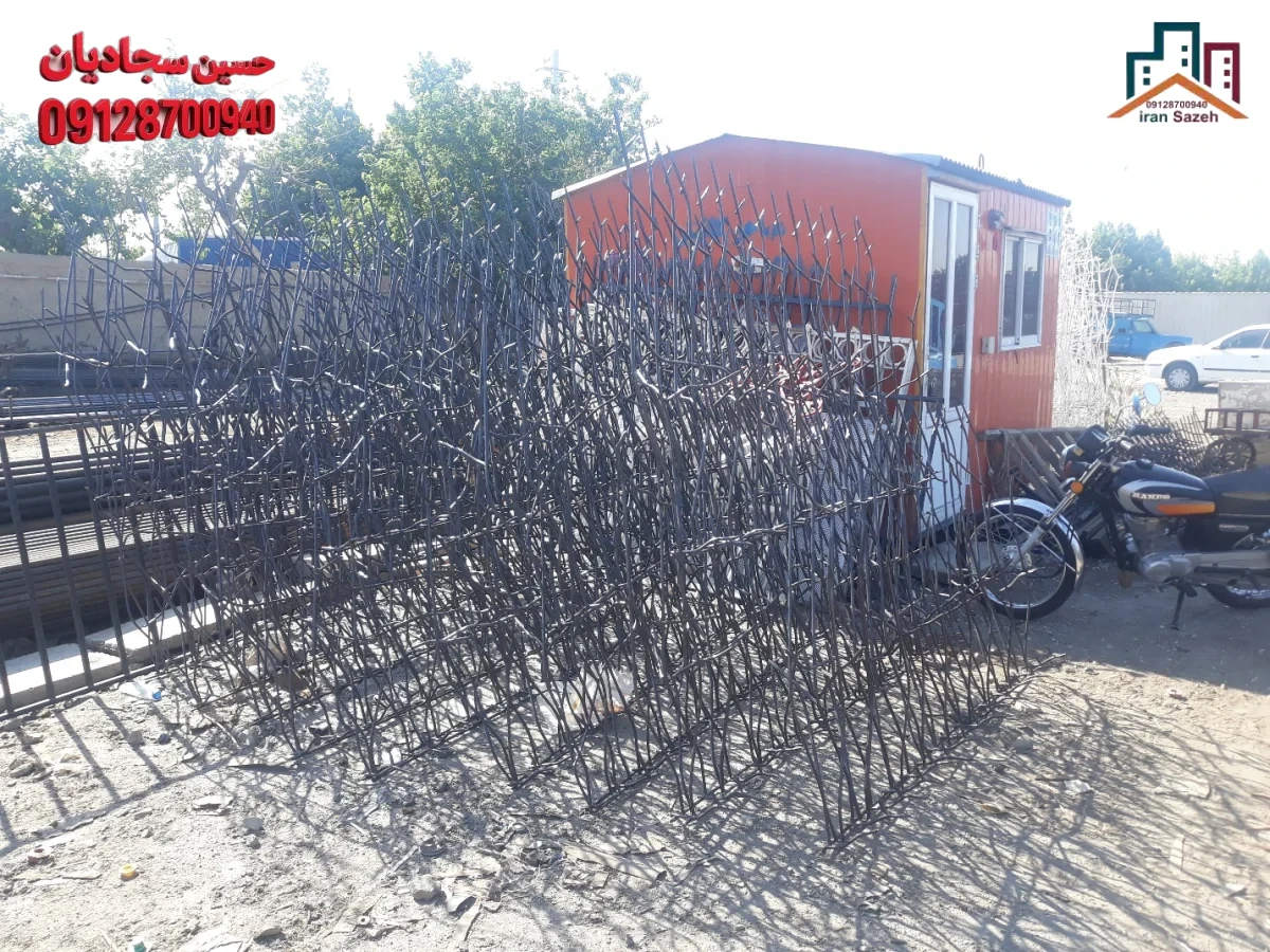 نمونه حفاظ ساخته شده اماده نصب بر روی دیوار ویلا کردان