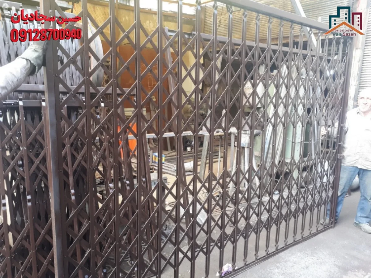 حفاظ آکاردئونی فلزی مناسب منازل و مغازه‌ها