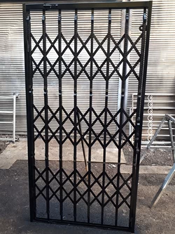 حفاظ آکاردئونی 3 گل پرچ مخفی رنگ مشکی براق