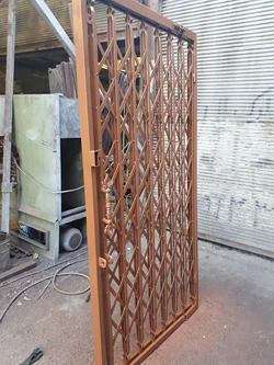 حفاظ آکاردئونی 5 گل(تمام لوزی)